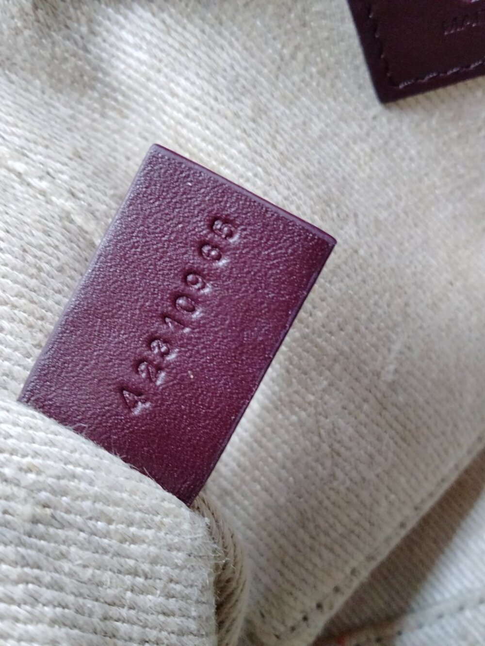 Chloé Small Woody Leather Tote Bag in Burgundy / Plum - Picture 10 of 10
